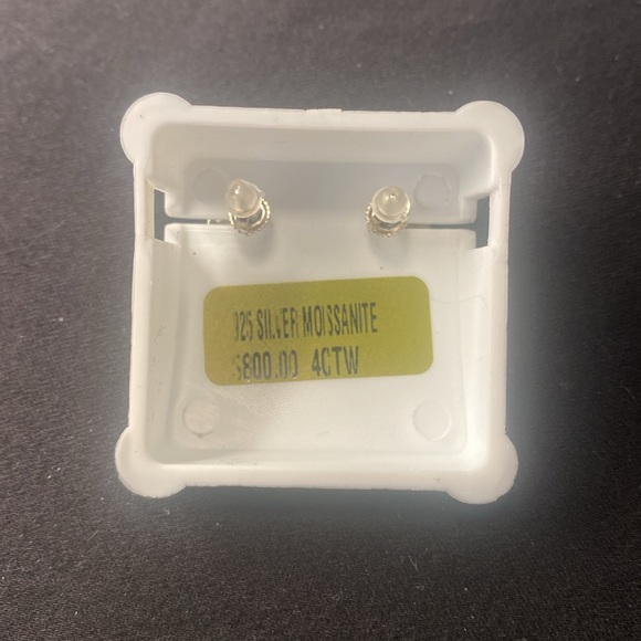 4 CTW. 925 SILVER MOISSANITE PAIR OF EARRINGS $800 PRICE TAGS AS SHOWN - Picture 2 of 3